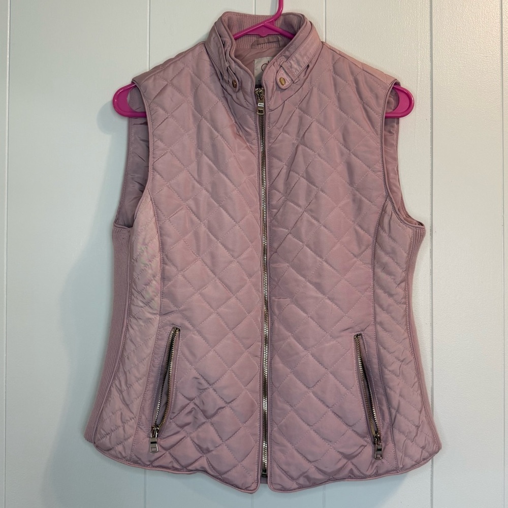 db established 1962 M Dusty Pink Quilted Girly Vest Barbie, Old Money, Preppy